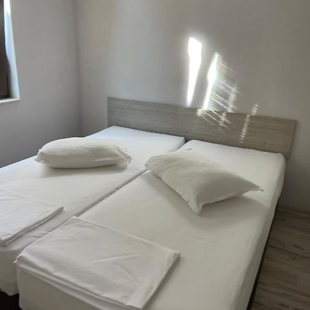Къща За Гости “Недев” Tsarévo Extérieur photo